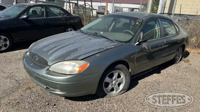 2005 Ford Taurus