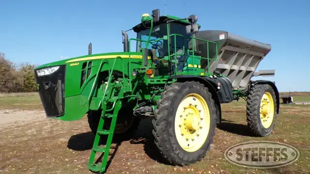 2013 John Deere 4940