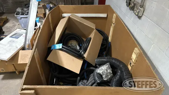 Truck & trailer parts