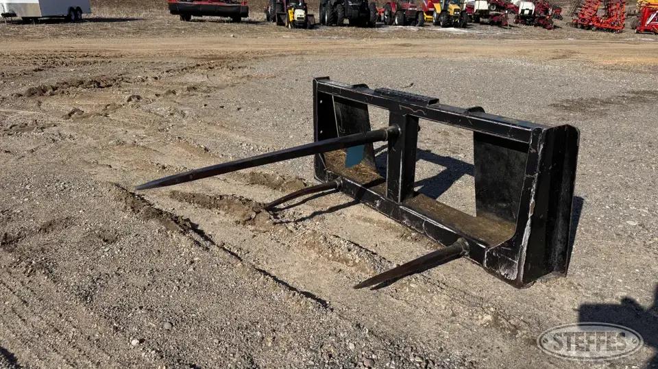 Notch bale spear Skid Steer Attachments-Other