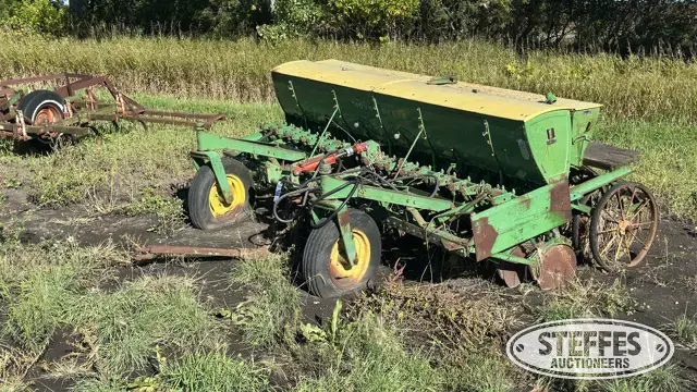 John Deere press drill