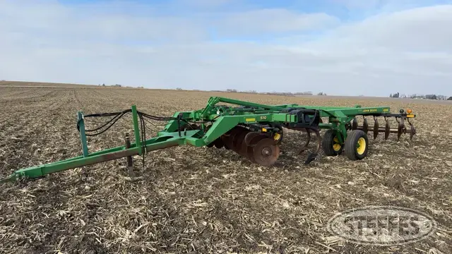 John Deere 510