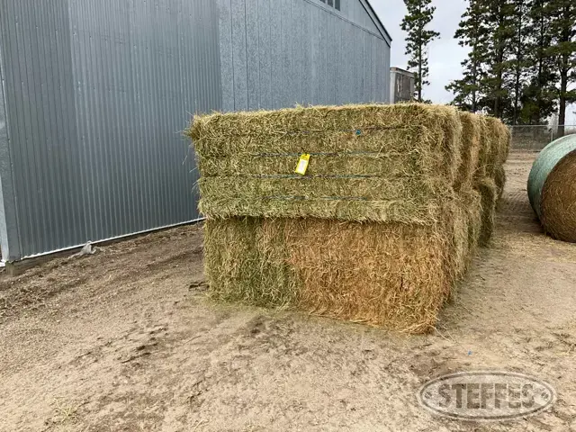(22 Bales) 3x3x7 square