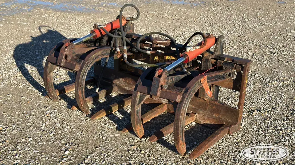 Grapple Tractor Loaders and Attachment