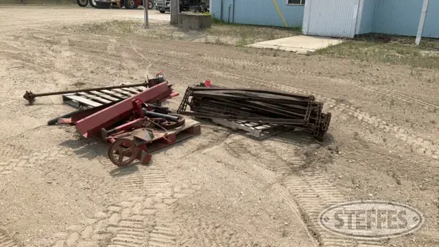 New Holland 195