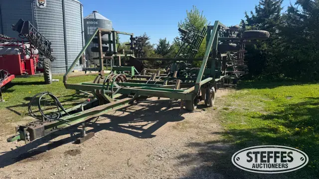 John Deere 1650