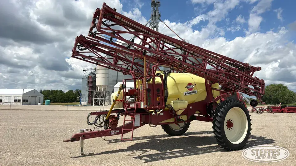 Hardi Commander 1200 Plus Pull-Type Sprayer