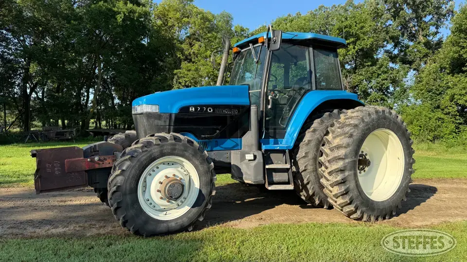 1997 New Holland 8770 MFWD Tractor