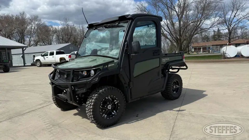 2024 John Deere 835R Gator ATV