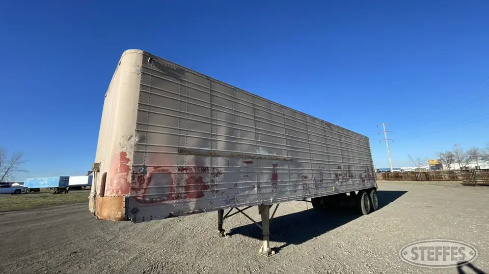 American Van Trailer