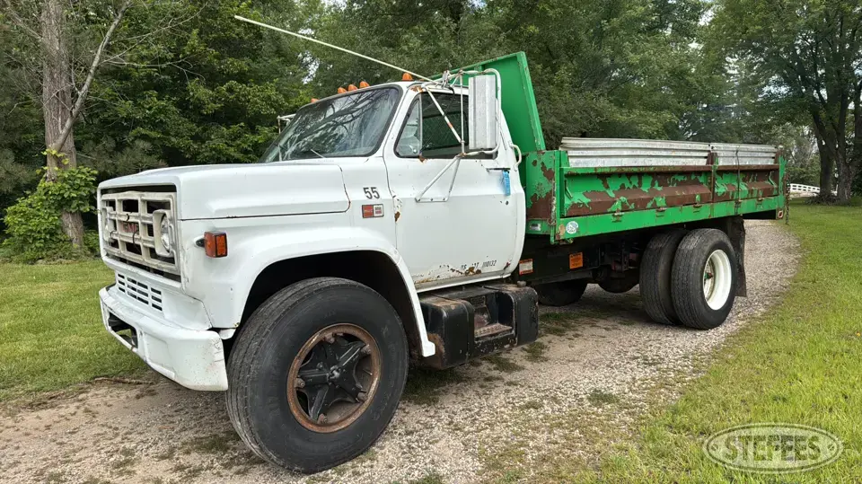 1985 GMC 6000 Dump Truck