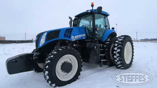 2012 New Holland T8.275