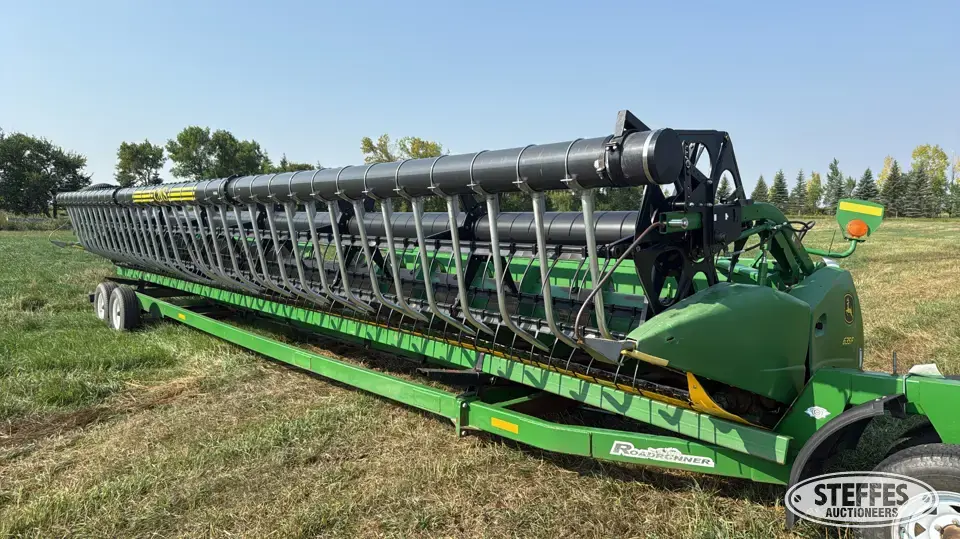2011 John Deere 635F Flex Head