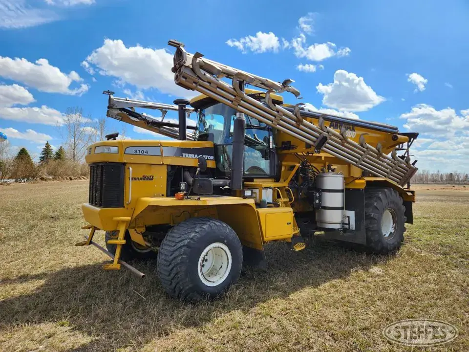 2005 Terragator 8104 Self-Propelled Dry Applicators-Spreaders-Floater