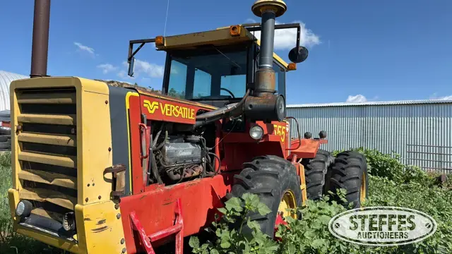 1981 Versatile 555