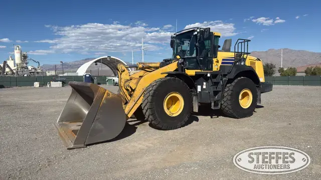 2020 Komatsu WA475-10