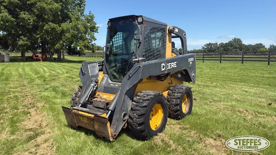 2012 John Deere 328D Wheeled Skid Steer