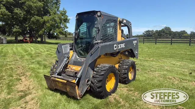 2012 John Deere 328D