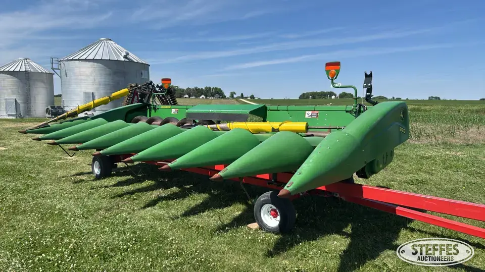 2003 John Deere 893 Corn Head