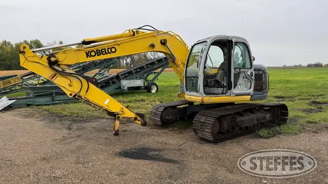 2002 Kobelco 135SR