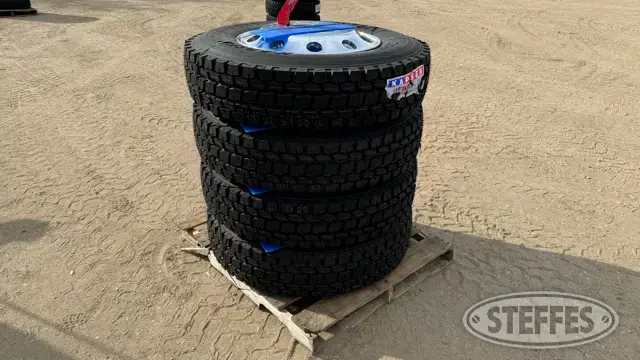 (4) Kapsen HS207 11R24.5 Tires