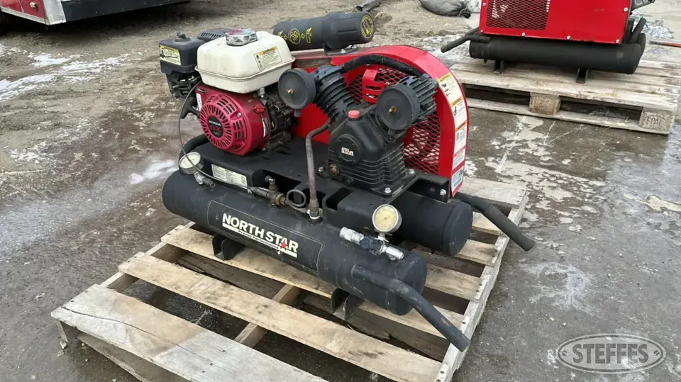 NorthStar 459212E Air Compressor