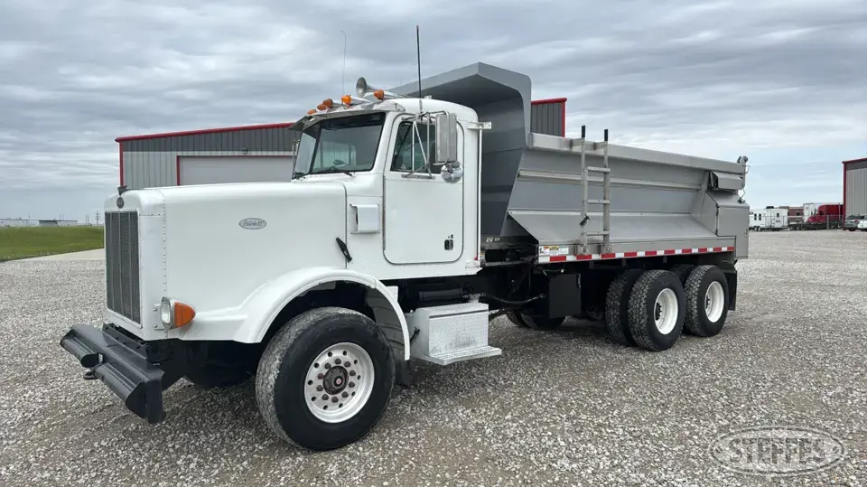 1996 Peterbilt 378 Dump Truck