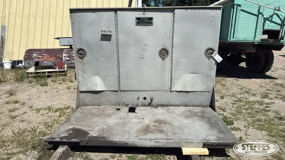 Woods Metal Works headache rack Truck-Trailer Part
