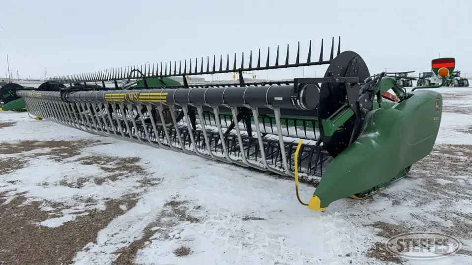 2019 John Deere 740FD Draper Head