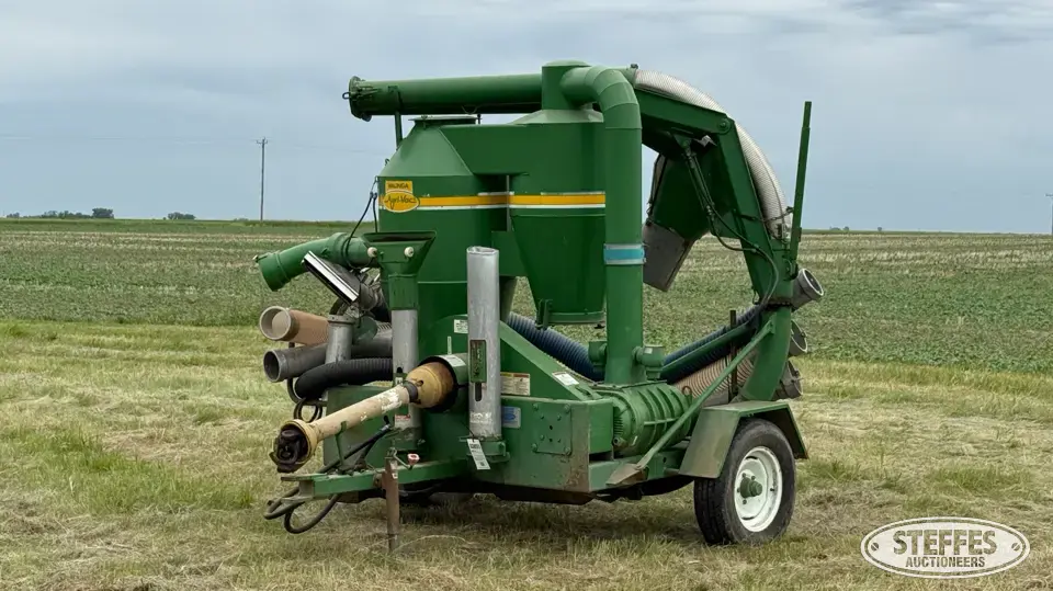 Walinga 6614 Agri-Vac Pneumatic Grain Equipment