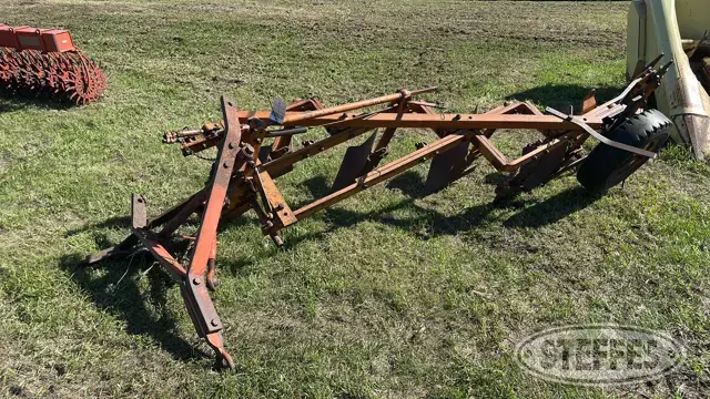 Allis-Chalmers plow