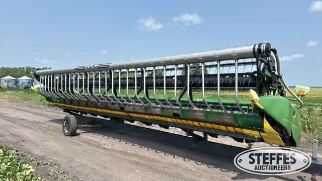 2005 John Deere 630F HydraFlex