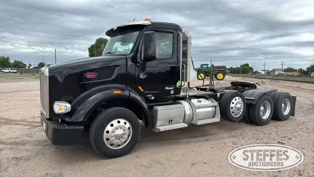 2020 Peterbilt 567