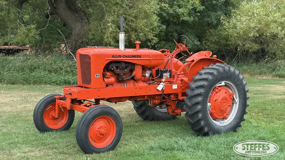 1953 Allis-Chalmers WD Collectible Tractor