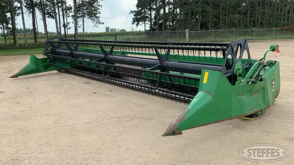 1993 John Deere 925 Flex Head