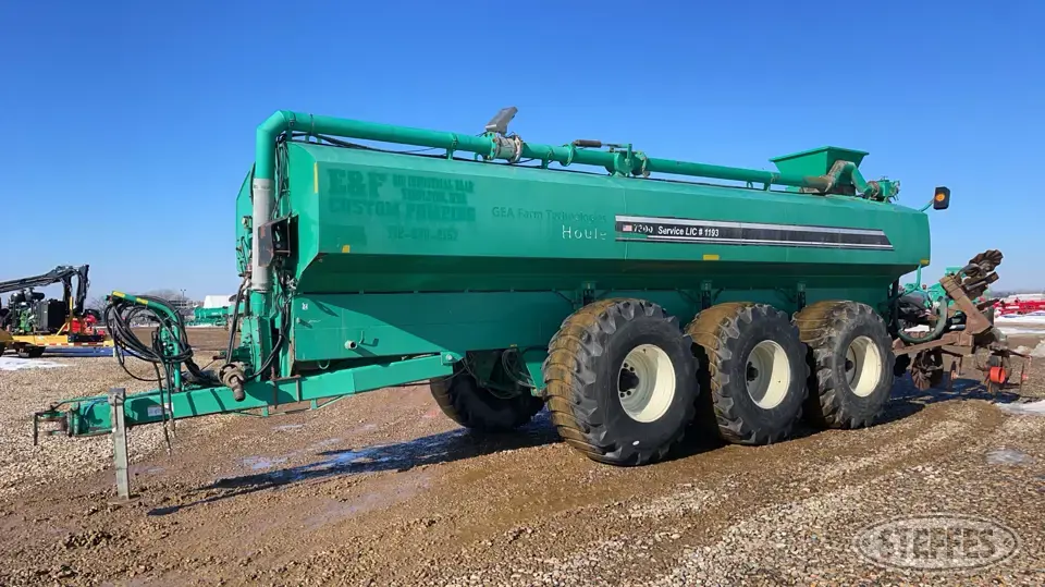 2011 Houle 48-6D-6100 Manure Storage and Transportation Equipment