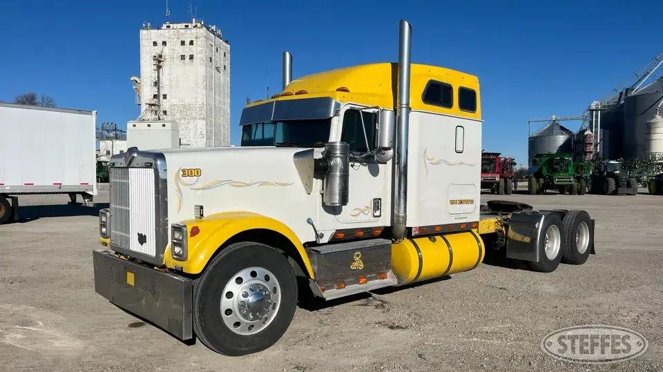 1999 International 9300 Conventional Truck with Sleeper