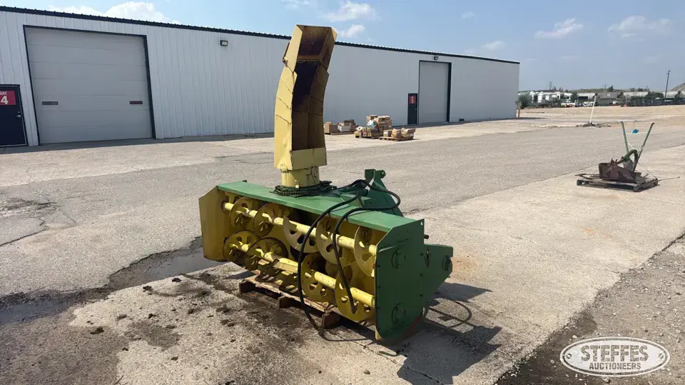 McKee 720 3 Pt. Snowblower