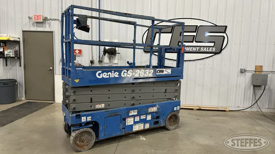 2012 Genie GS2632 Scissor Lift