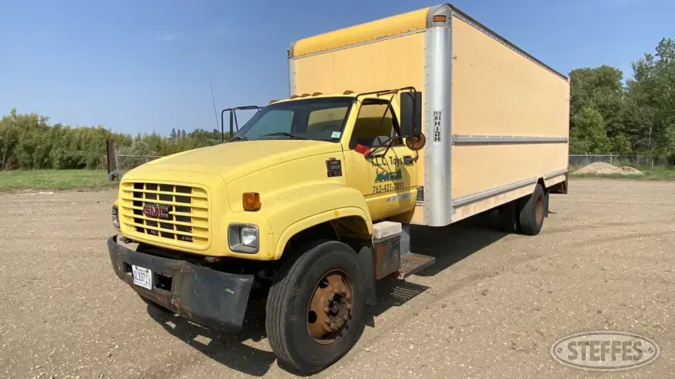 1997 GMC C6500 Van Truck