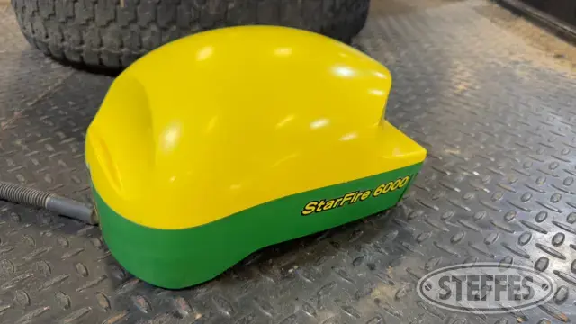 John Deere StarFire 6000