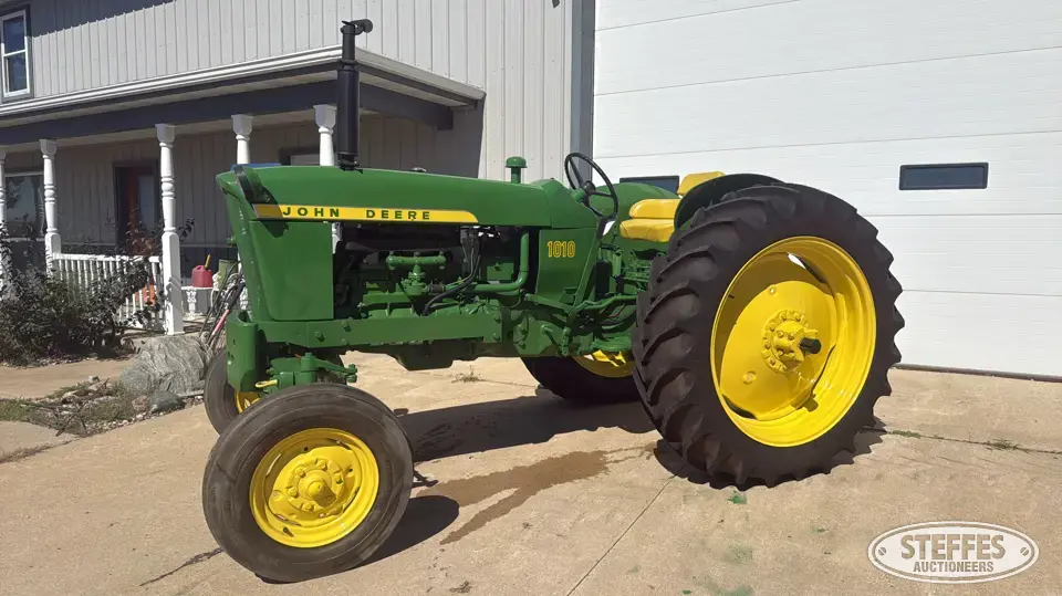 John Deere 1010 Collectible Show Tractors-Stationary Engine