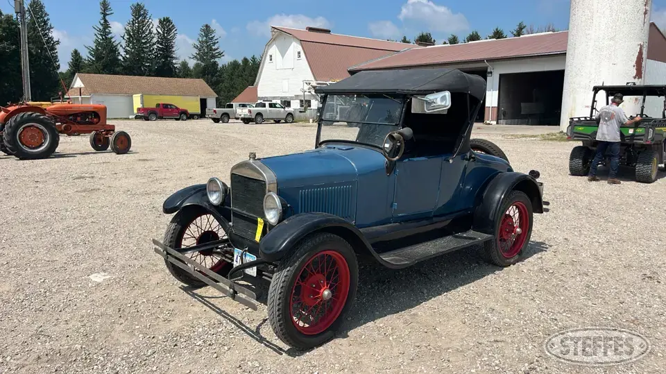 1927 Ford Model T Collectible Vehicle