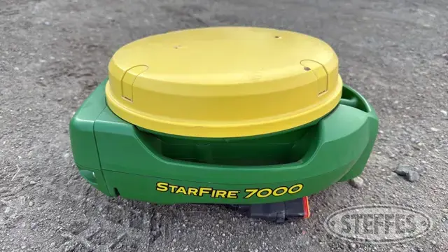 John Deere StarFire 7000