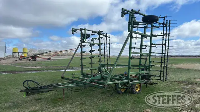 John Deere 1000