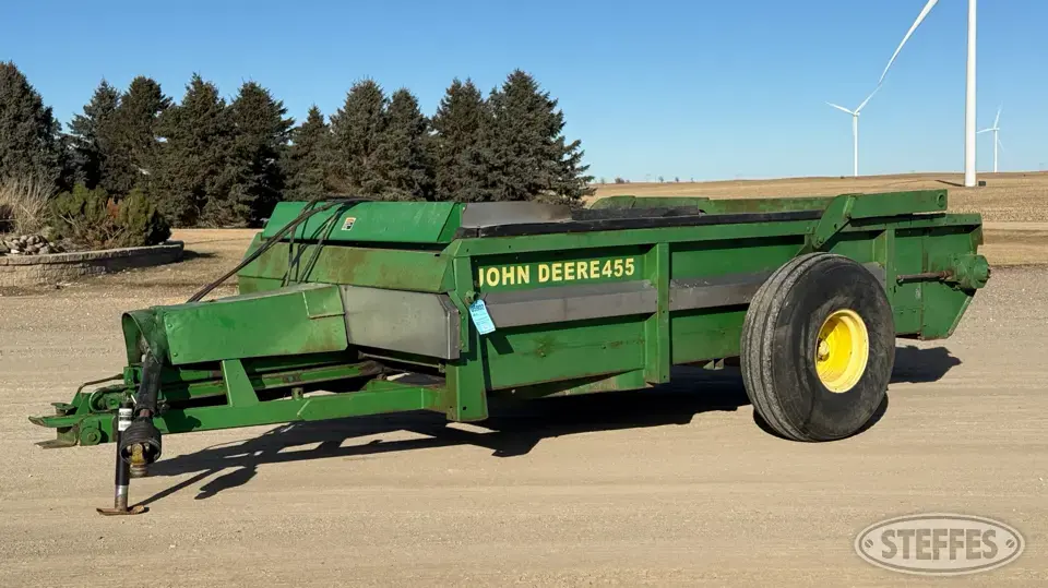 John Deere 455 Manure Application Equipment