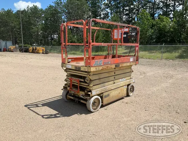 JLG 2646E2