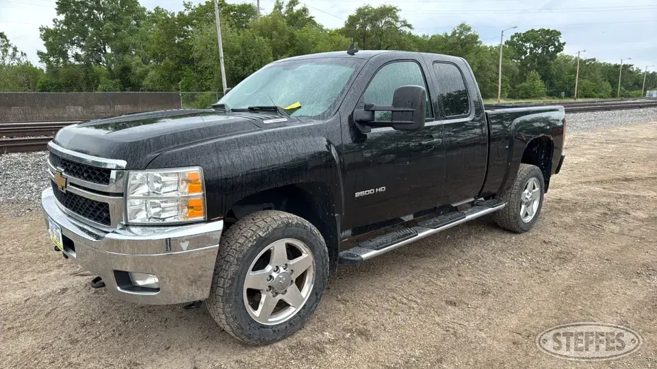 2013 Chevrolet Silverado 2500HD 3 Quarter Ton Pickup