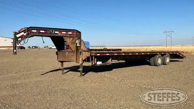 2013 PJ Trailers FD342
