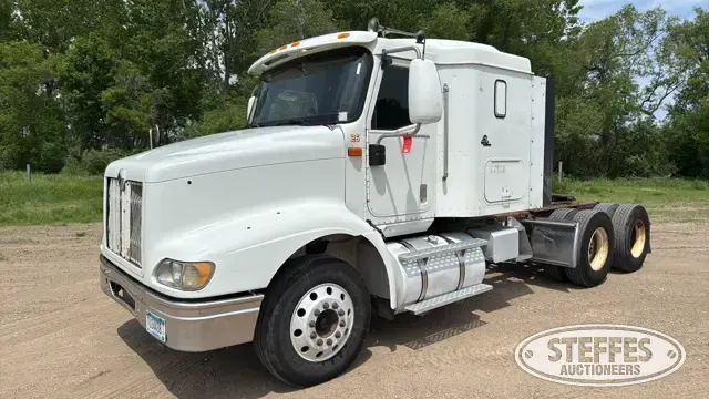 2000 International 9200